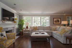 Living room with balanced space and great pathways.